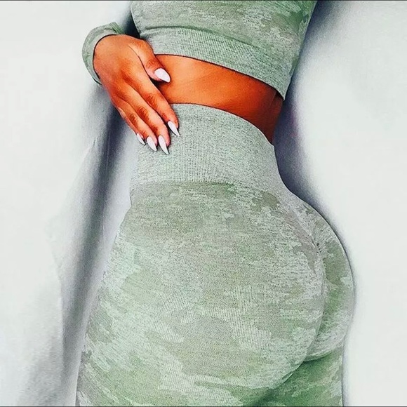 Sage Camo set - Picture 2 of 4